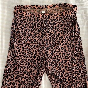Fashion Brand Company Pink and Black Leopard Print Leggings